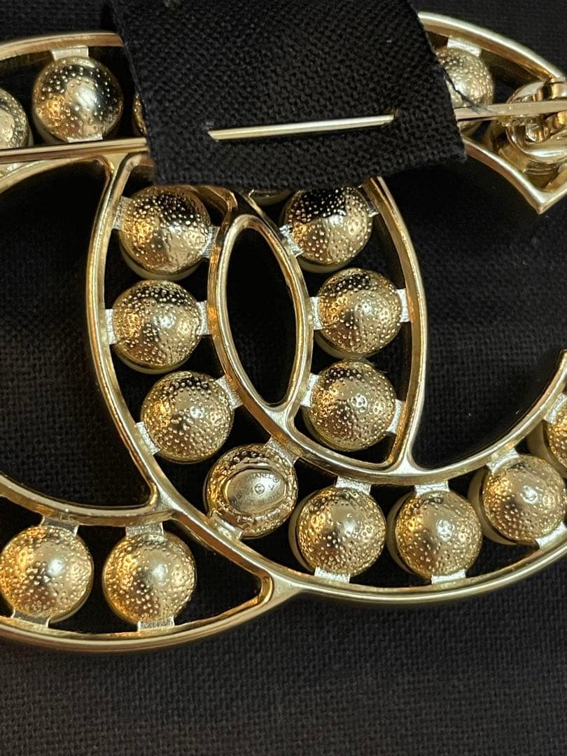 ྀིCHANELྀི ブローチ 未使用