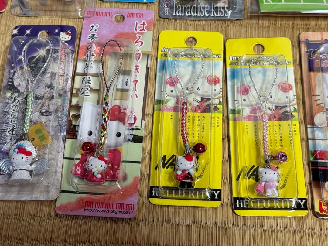 レア　キティ　根付け　ストラップ　まとめ売り　65点