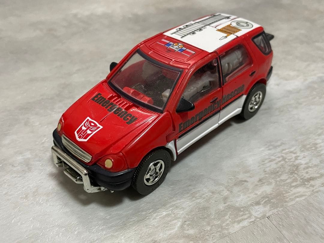 レア 希少 トランスフォーマー ユニバース オートボット ラチェット