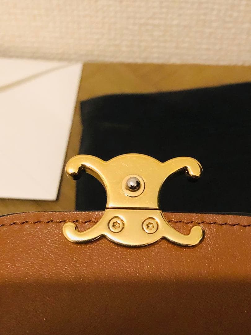 CELINE 三つ折り財布(美品)