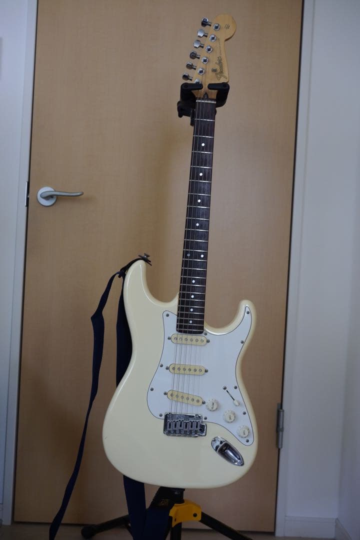 g*8様 Fender Japan ストラトキャスター (フジゲン製)