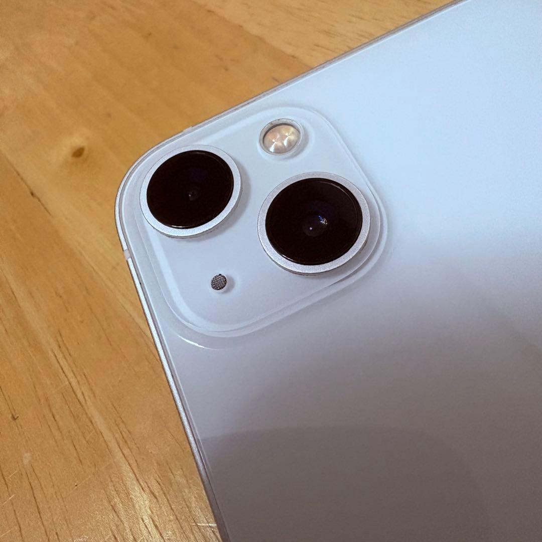 iPhone13 128GB SIMフリー　美品　白　スターライト　人気色！