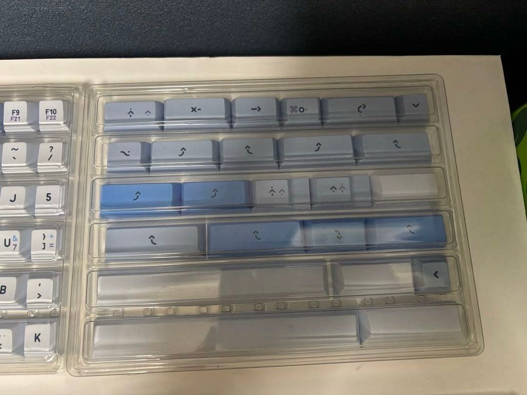 ⬇️KAT Operator Thickened PBT キーキャップ