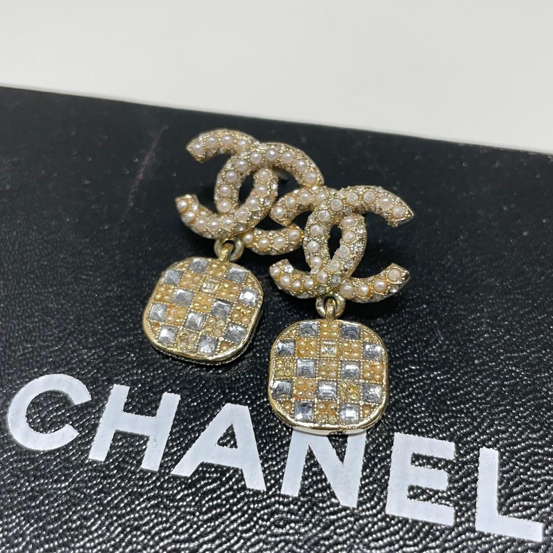 N*送様 21年　CHANEL ココマークロゴ ドロップピアス　パール　ラインス