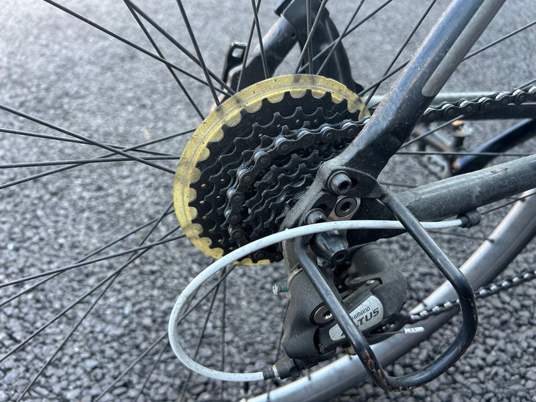 【手渡し限定】Precision クロスバイク Sports ブラック ポンプ付