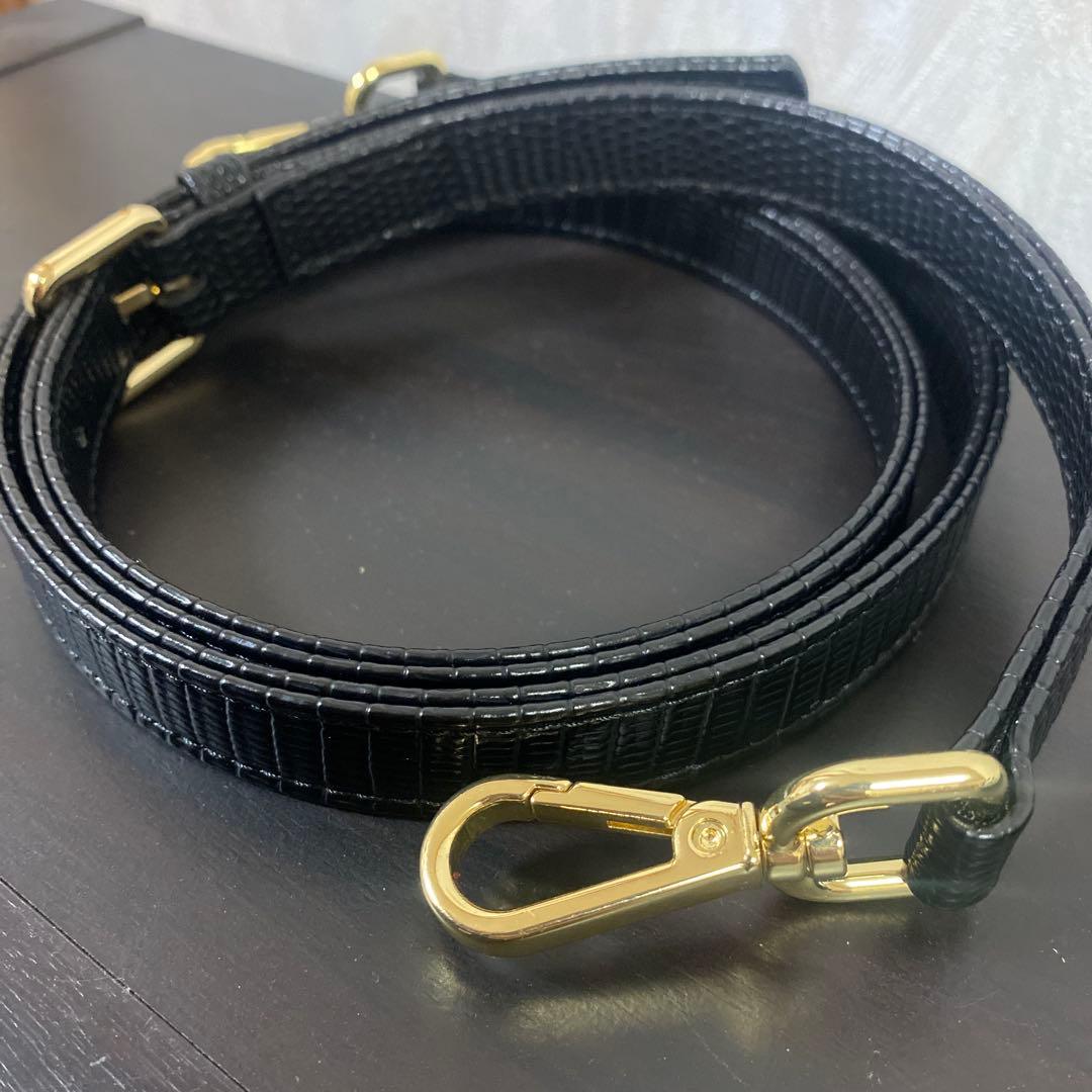 【新品未使用】リザードカタオシゴウヒスムース ハンドバッグ 黒　ダイアナ