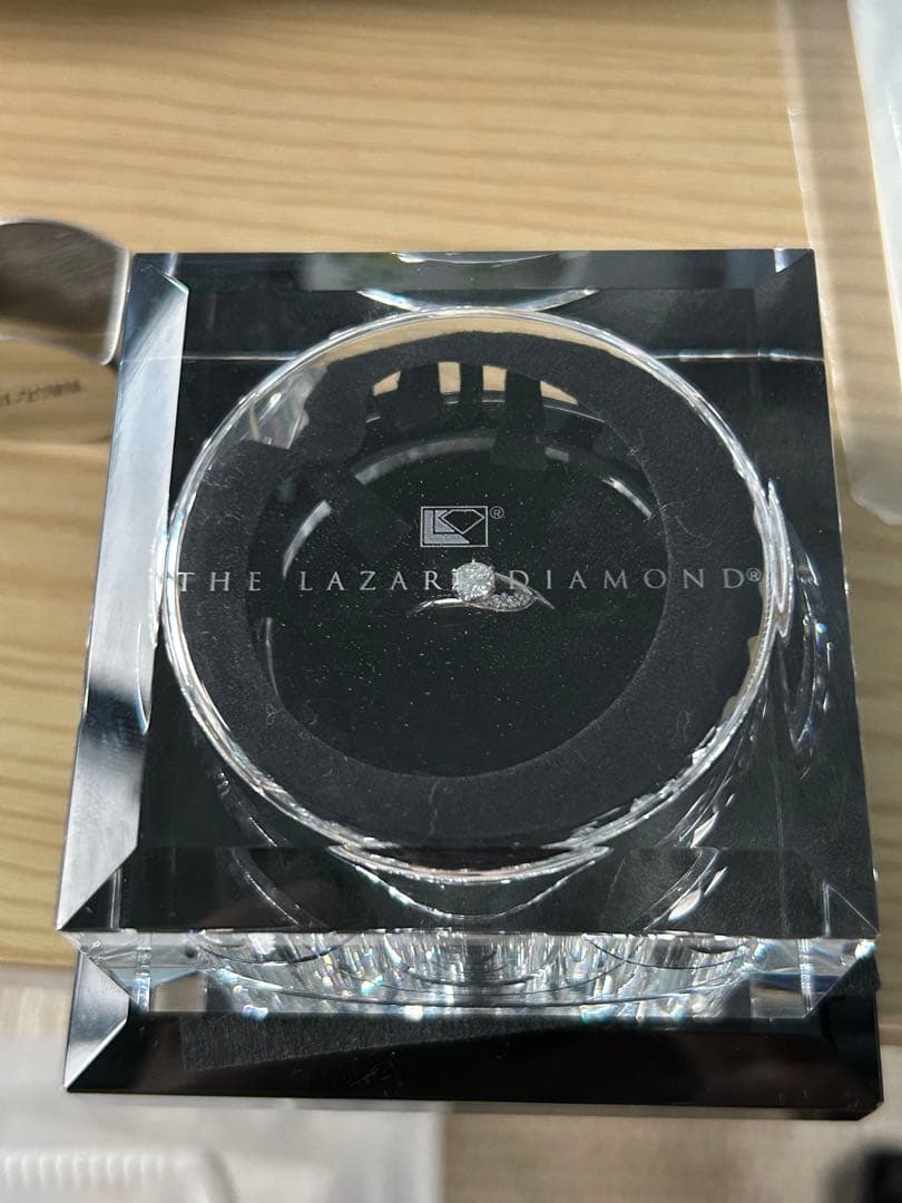 ラザールダイヤモンド エリー 0.26ct 7号