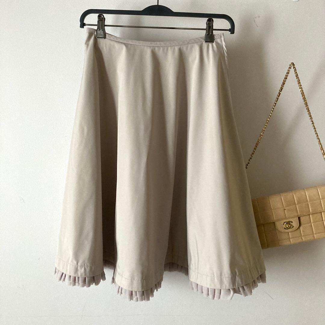 フォクシーニューヨーク＊裾フリルツヤ感サーキュラースカート 8万＊ベージュ