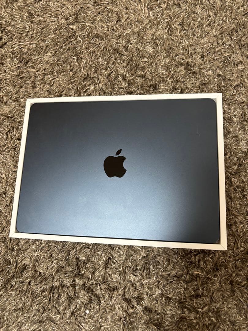 Apple 2022 13インチMacBook Air