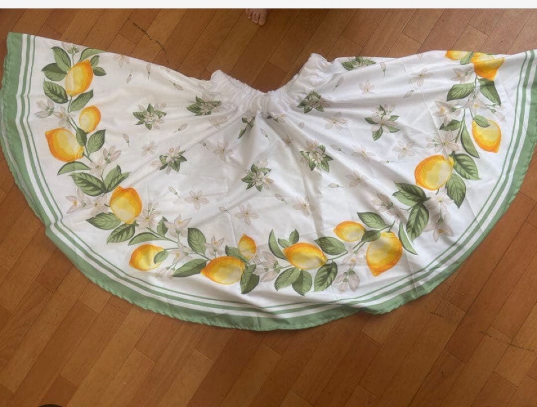 にゃん　サーキュラースカート