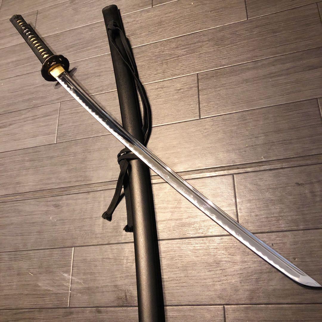 高級模造刀　居合刀　樋入り刀身　黒拵え　亜合金刀身