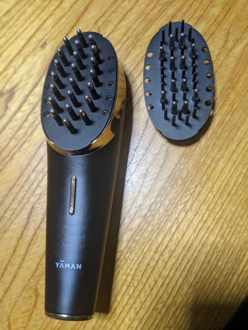 YAMN美顔器、顔、髪