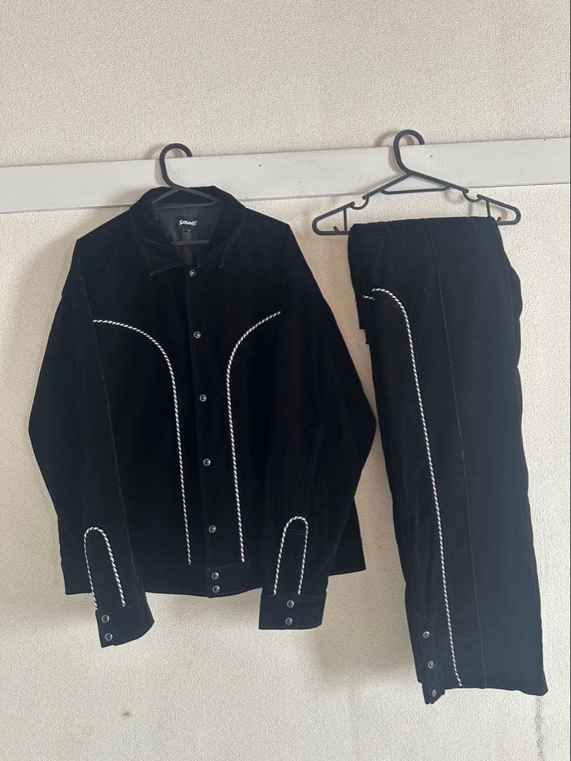 schott、黒セットアップ