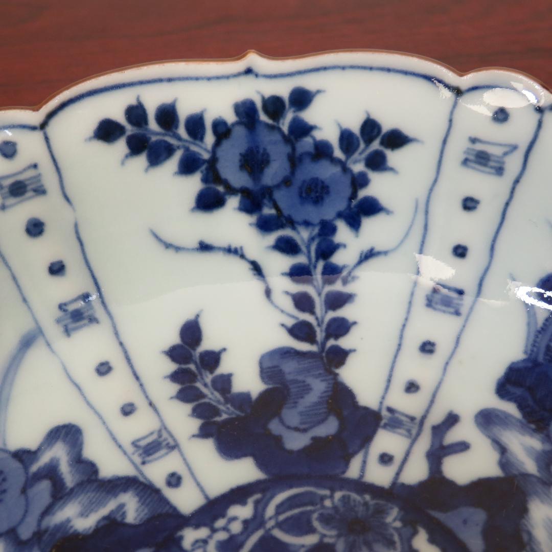 染付 なます皿 2ケ 芙蓉手 明治 花文様 輪花 花弁 唐花草 歪み