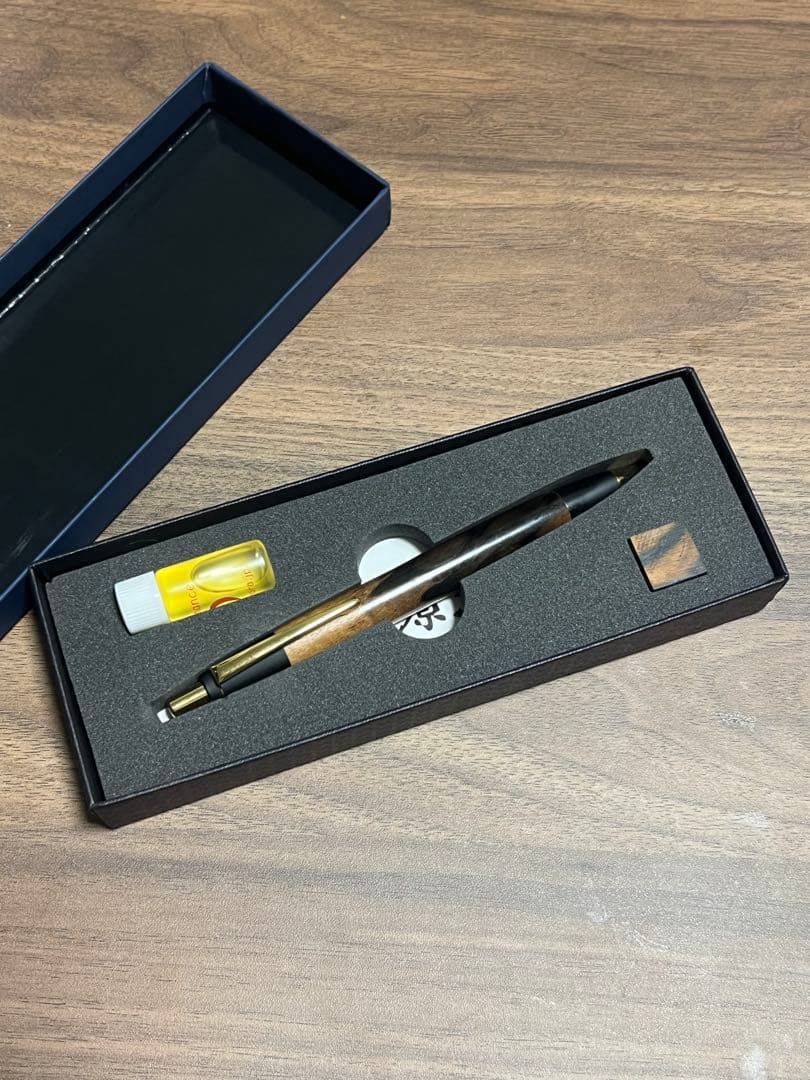 新品未使用 野原工芸 黒柿 ボールペン ゴールド