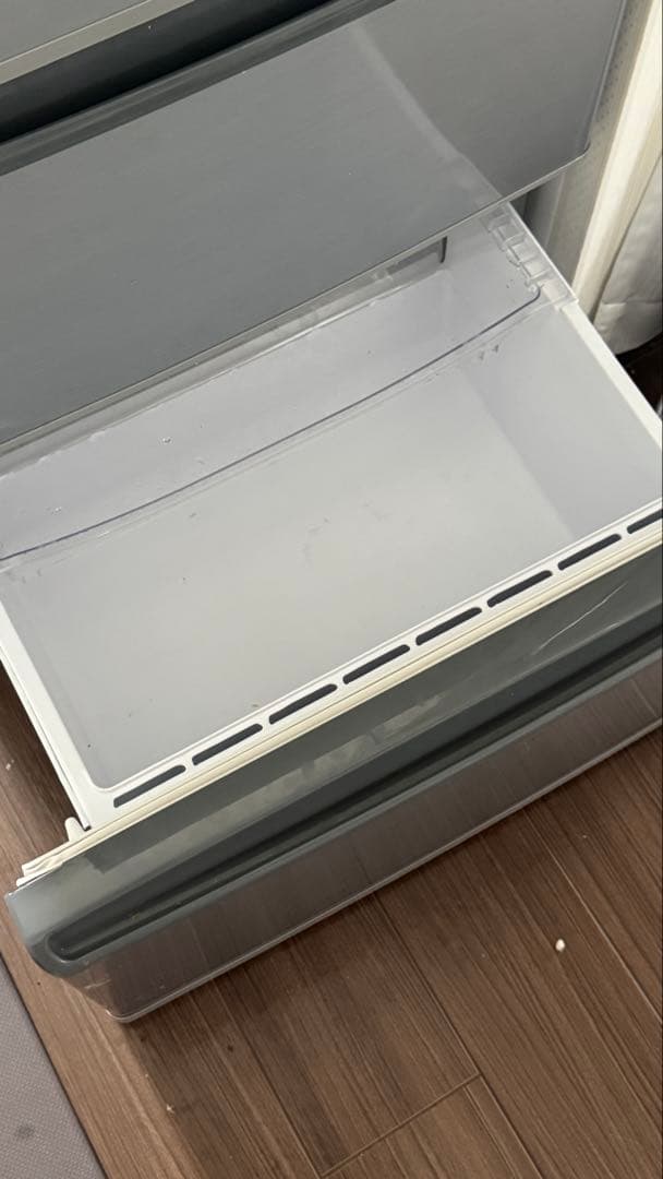 激安！AQUA ノンフロン冷蔵庫 AQR-271F(S) 272L