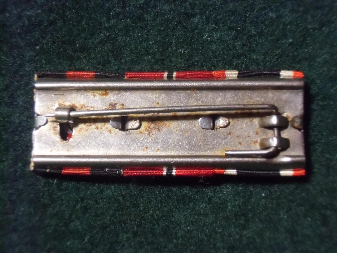 ⊞ドイツ軍＊拡張型３連略綬（実物）