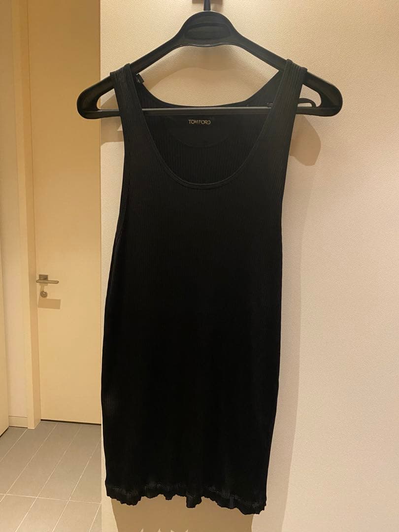 一度着用トムフォード