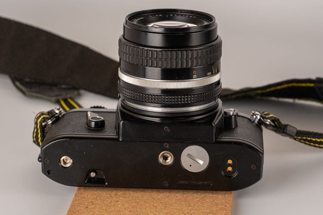 フィルムカメラ Nikon EM + Nikkor Ai-S 50mm F1.4