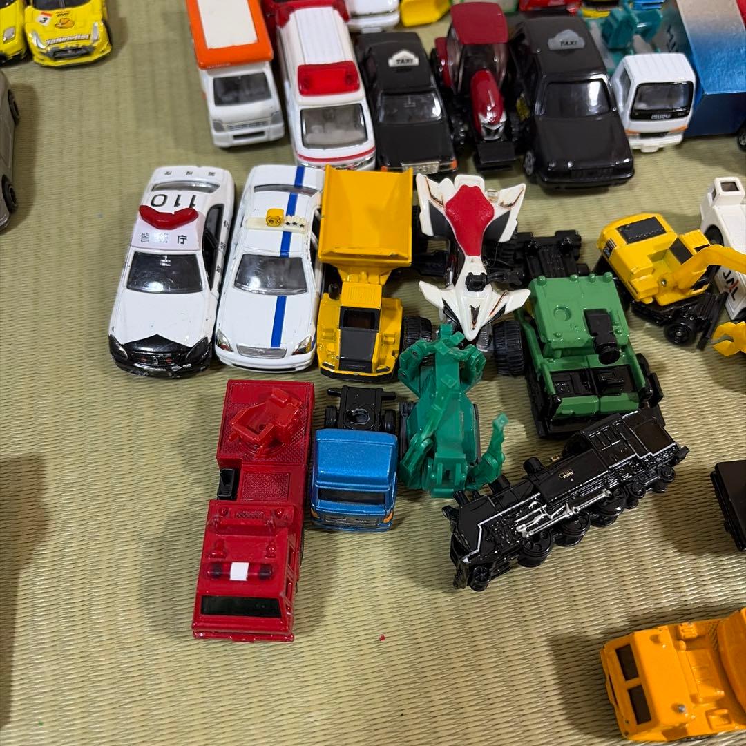 ミニカーコレクション多数　120台ぐらい