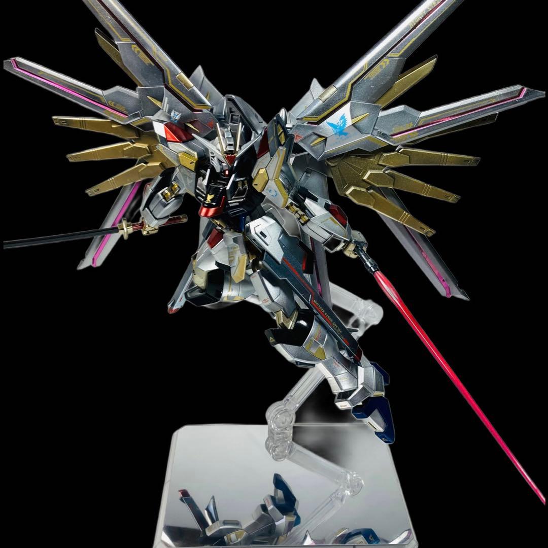 HG マイティーストライクフリーダムガンダム 全塗装 完成品 塗装済み ガンプラ