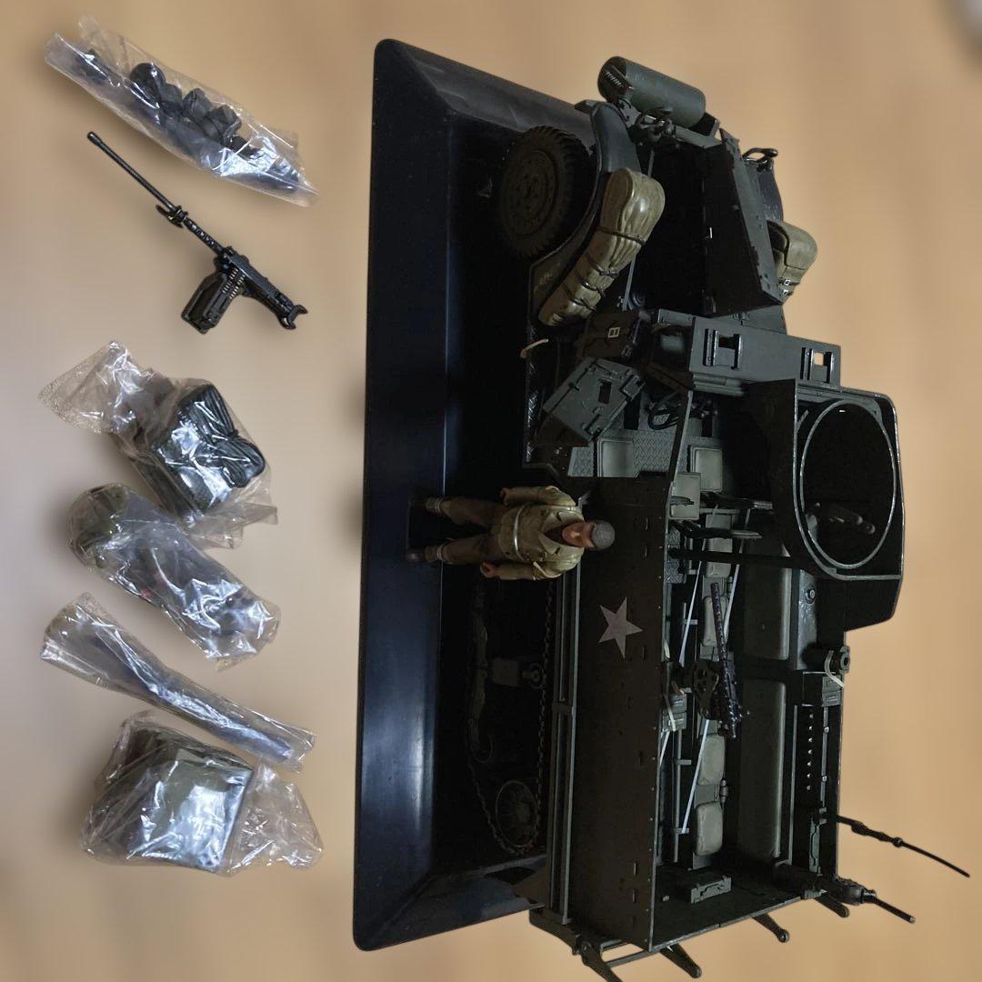 その他 21st CENTURY TOYS M3A3 HALFTRACK 1:18