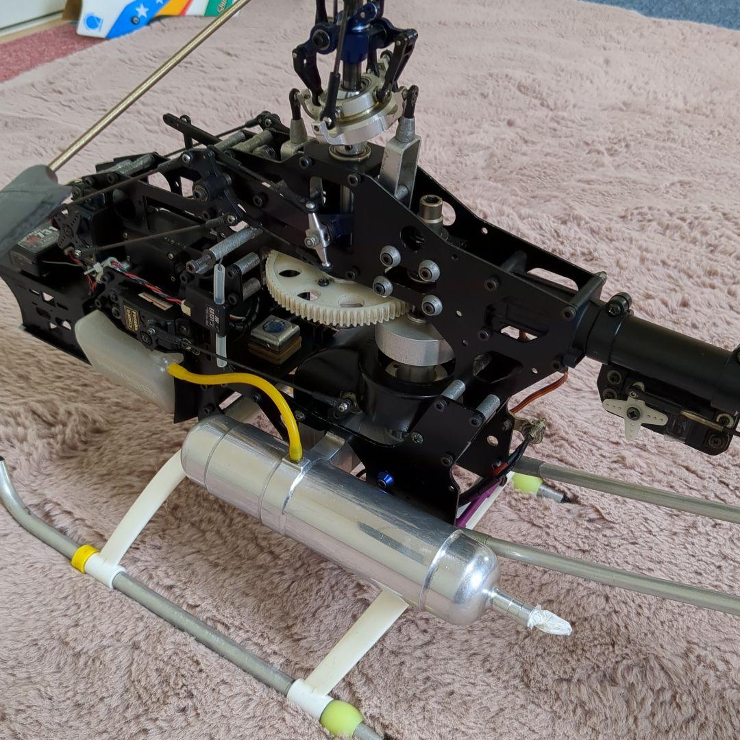 ヒロボーHirobo Shuttle RG RCヘリコプター ［中古品]