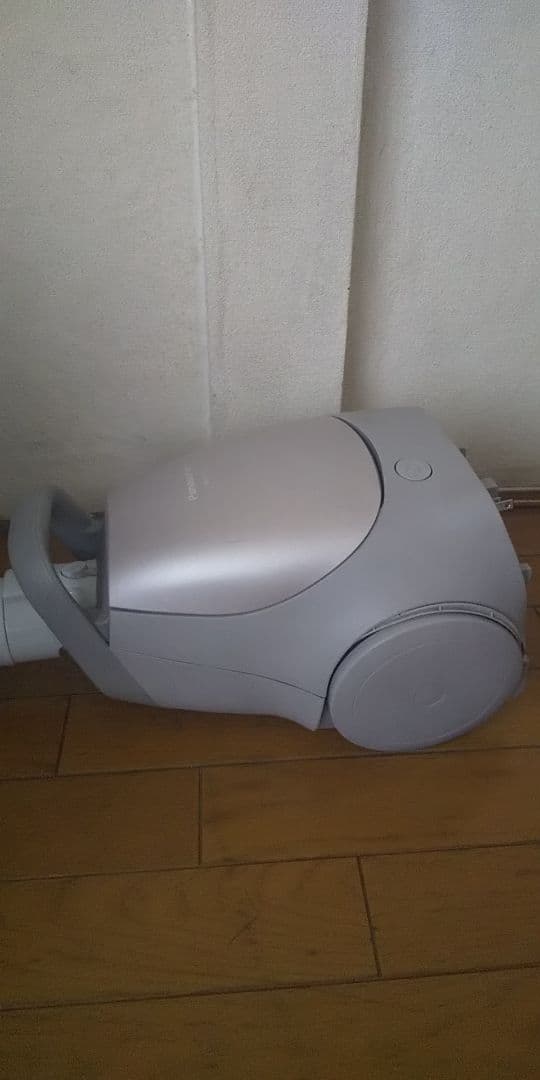 21年製❗軽量型、パナソニック、紙パック式掃除機(パワーノズル)