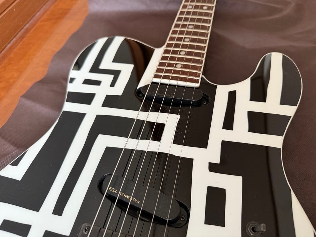 TEJ-70 リフィニッシュ済み　布袋モデル　フェルナンデス FERNANDES