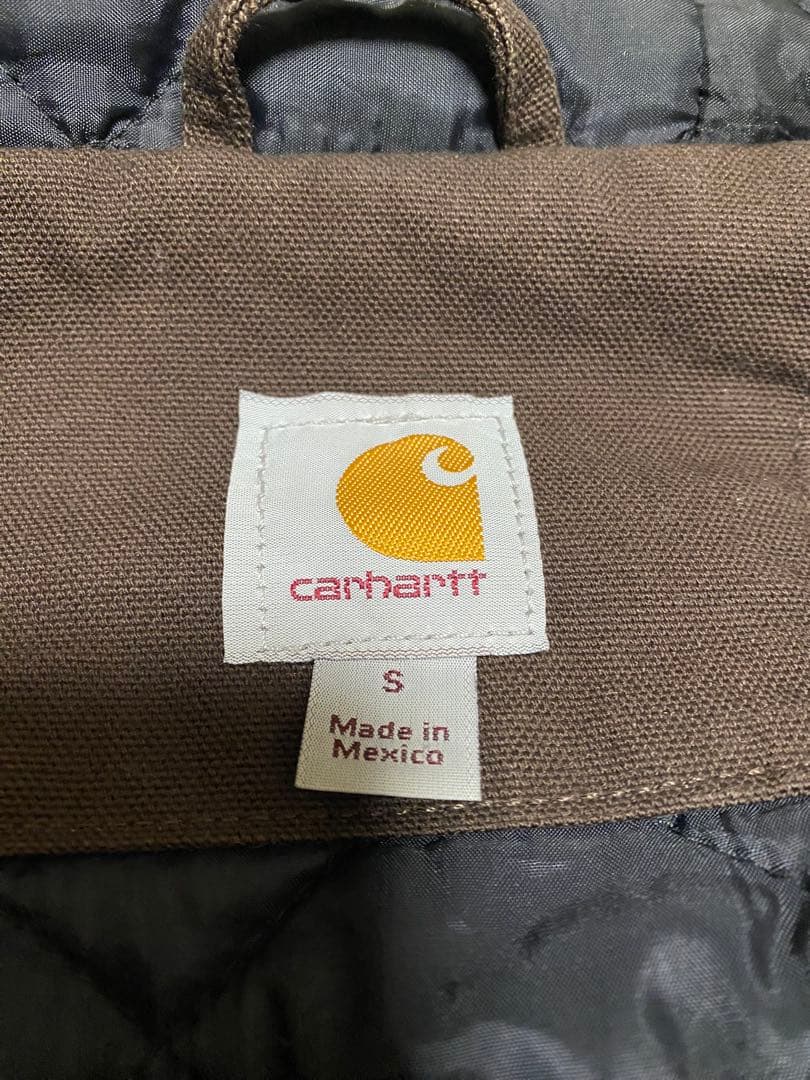 カーハート アクティブジャケット　ブラウン　メキシコ製