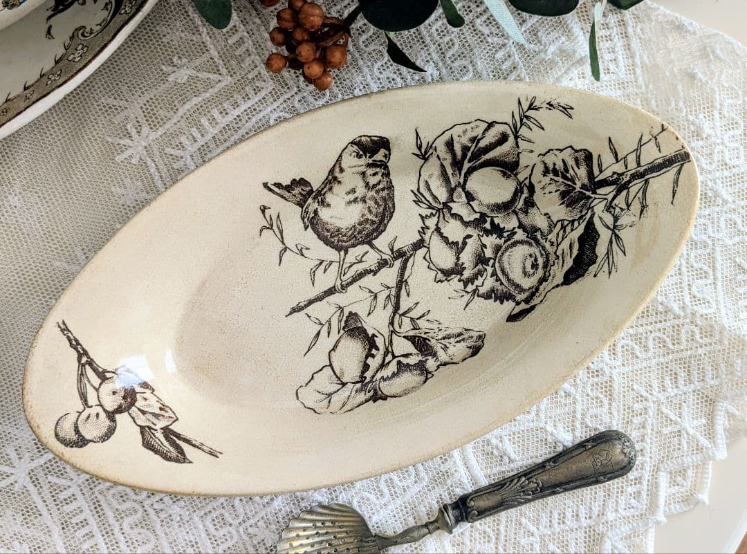 ショワジールロワ 鳥と木の実のラヴィエ フランス アンティーク