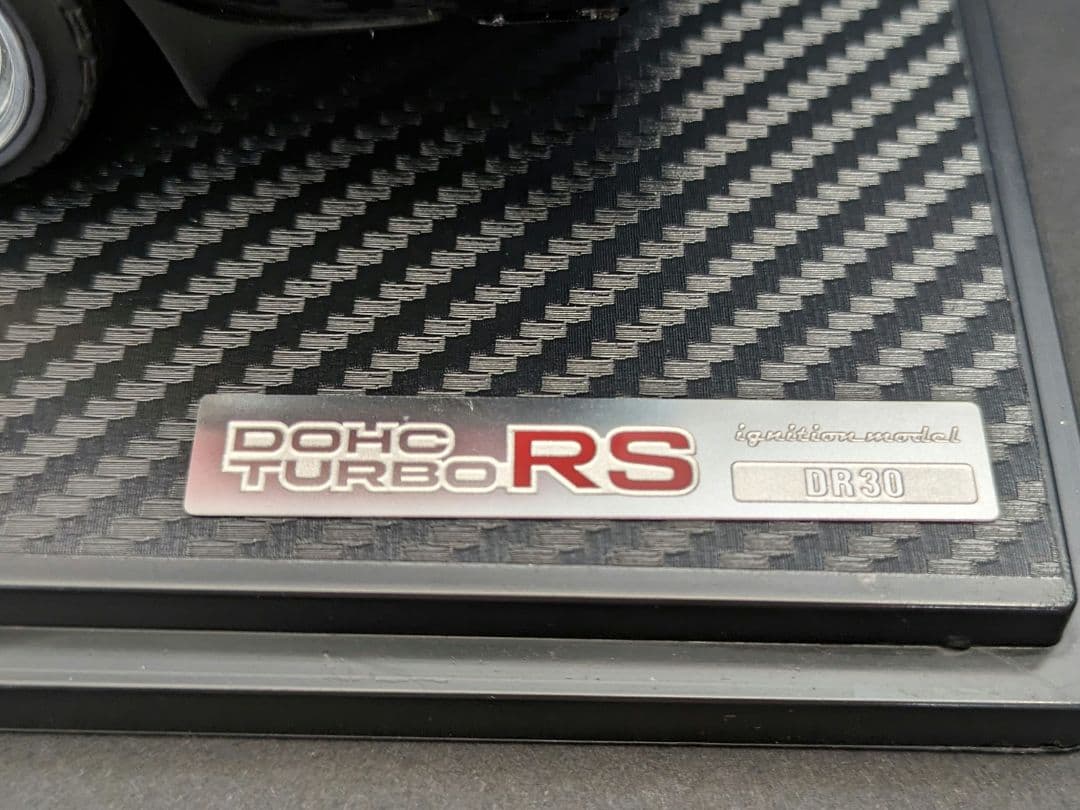 イグニッションモデル 1/18 スカイライン 2000 RS-Turbo R30