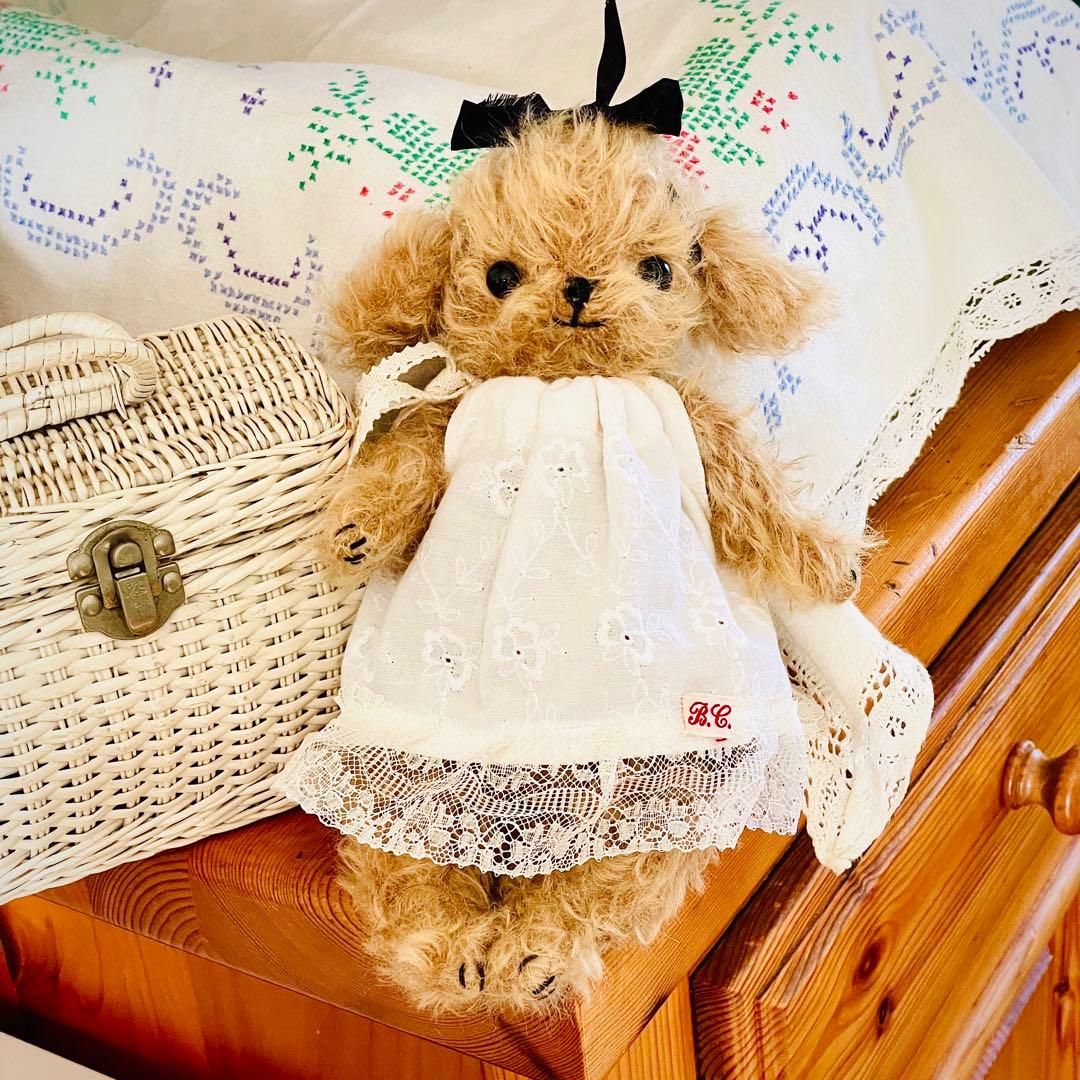 プードル好きさんのための一緒にお出かけバッグ付きテディプードル　テディベア