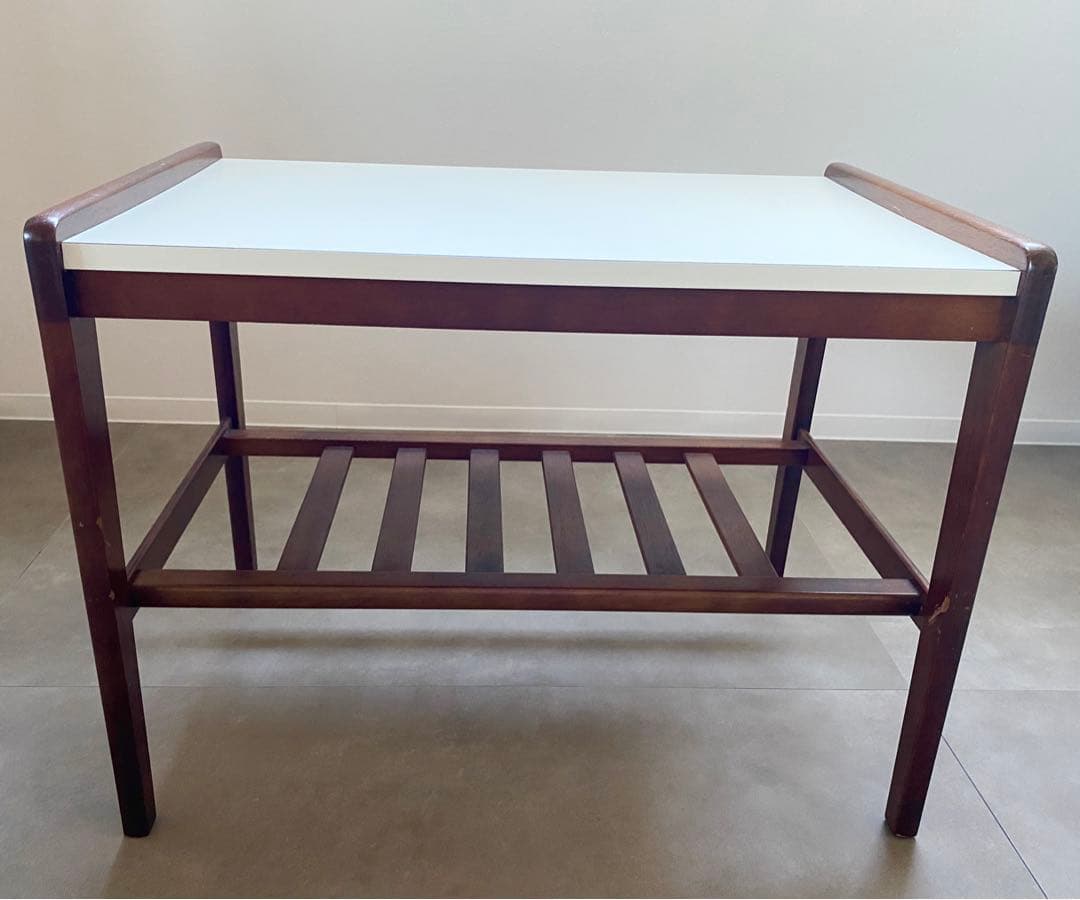 【送料込み】 オールドカリモク　サイドテーブル　テーブル　ヴィンテージ　カリモク