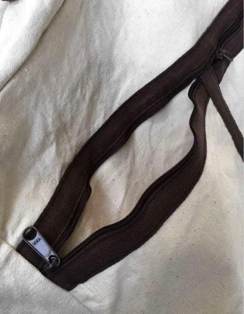 プレス関係者用「エルメス」ガーメントケース　背面には靴ポケット装備　非売品