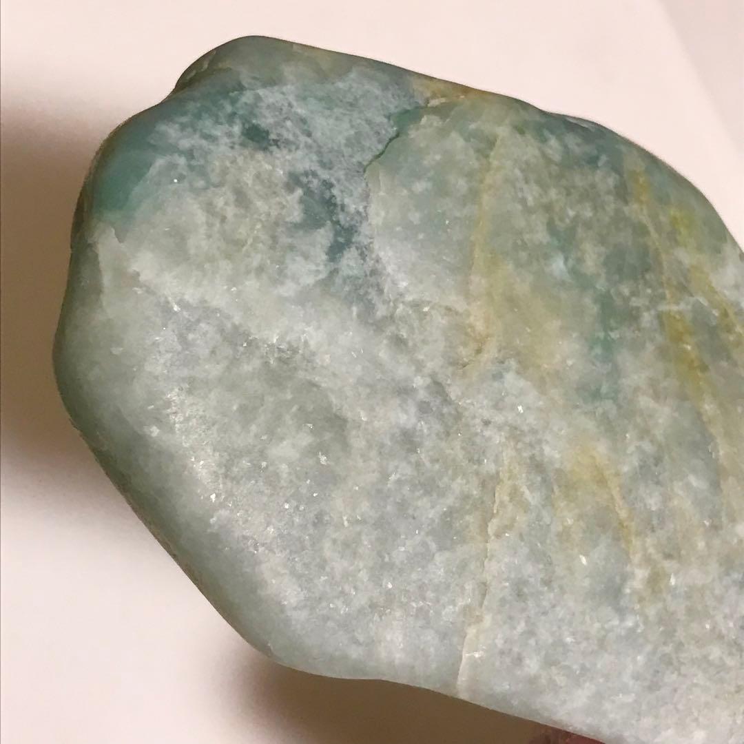 糸魚川翡翠　青　海石　199g