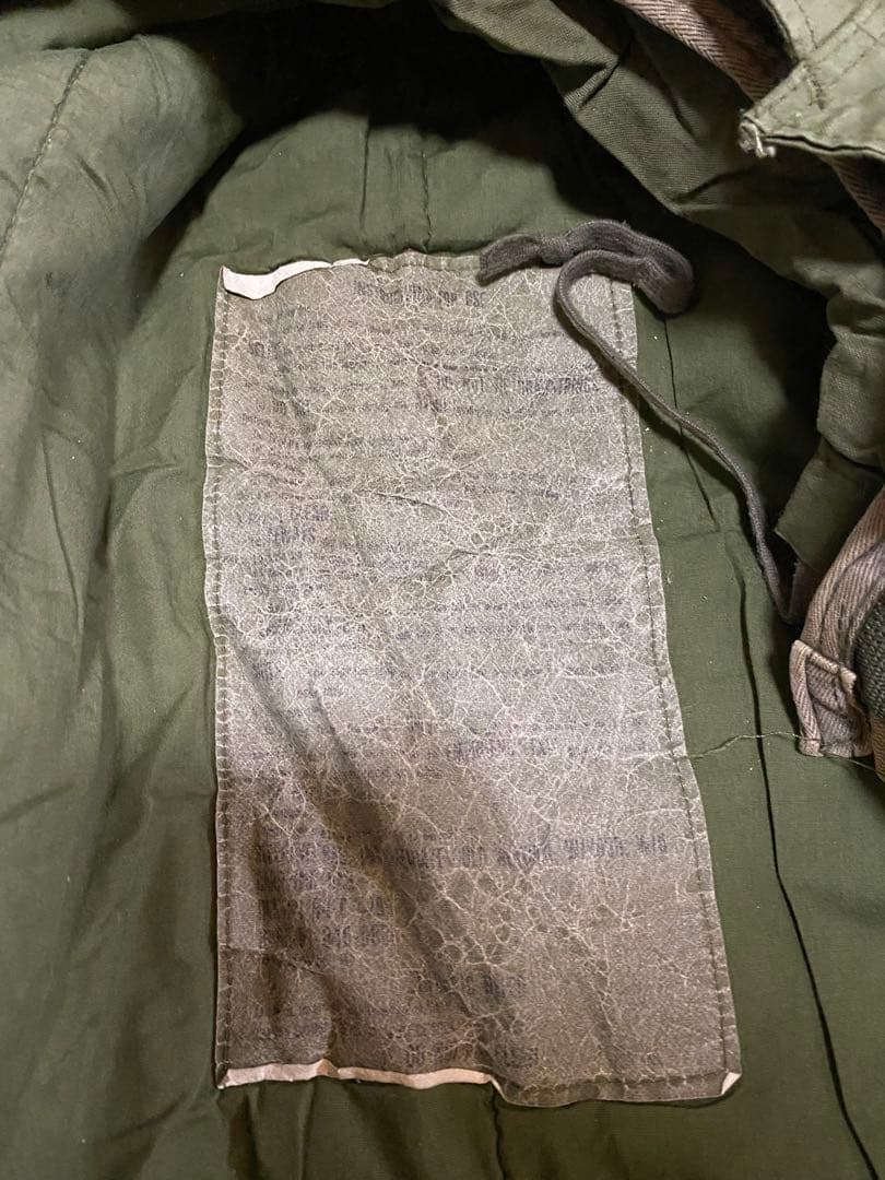 米軍実物　スリーピング　寝袋　シュラフ　カバー、収納袋付き