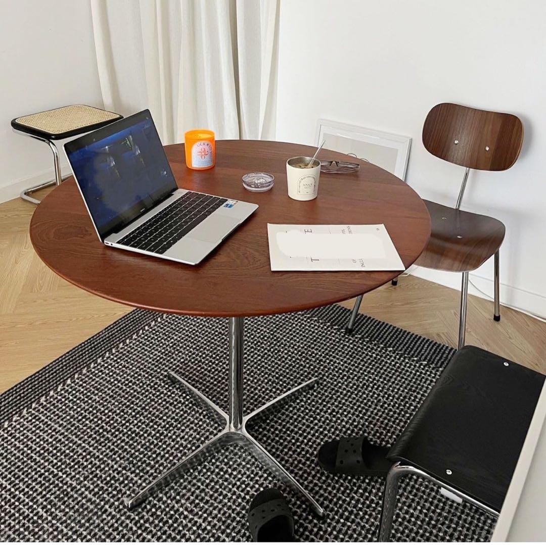 木製円形ダイニングテーブル（80cm）