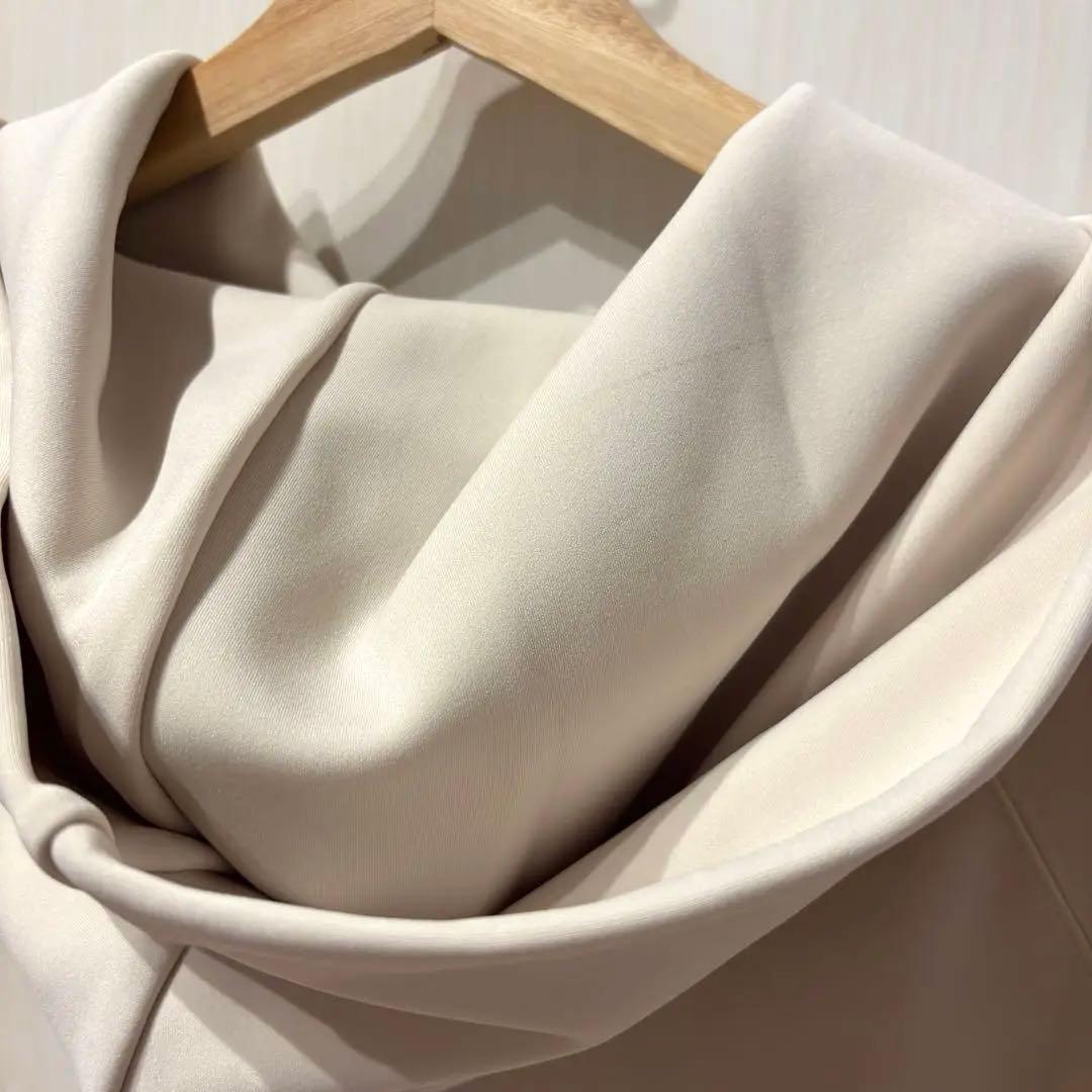 Perfume Closet フーディ Lサイズ