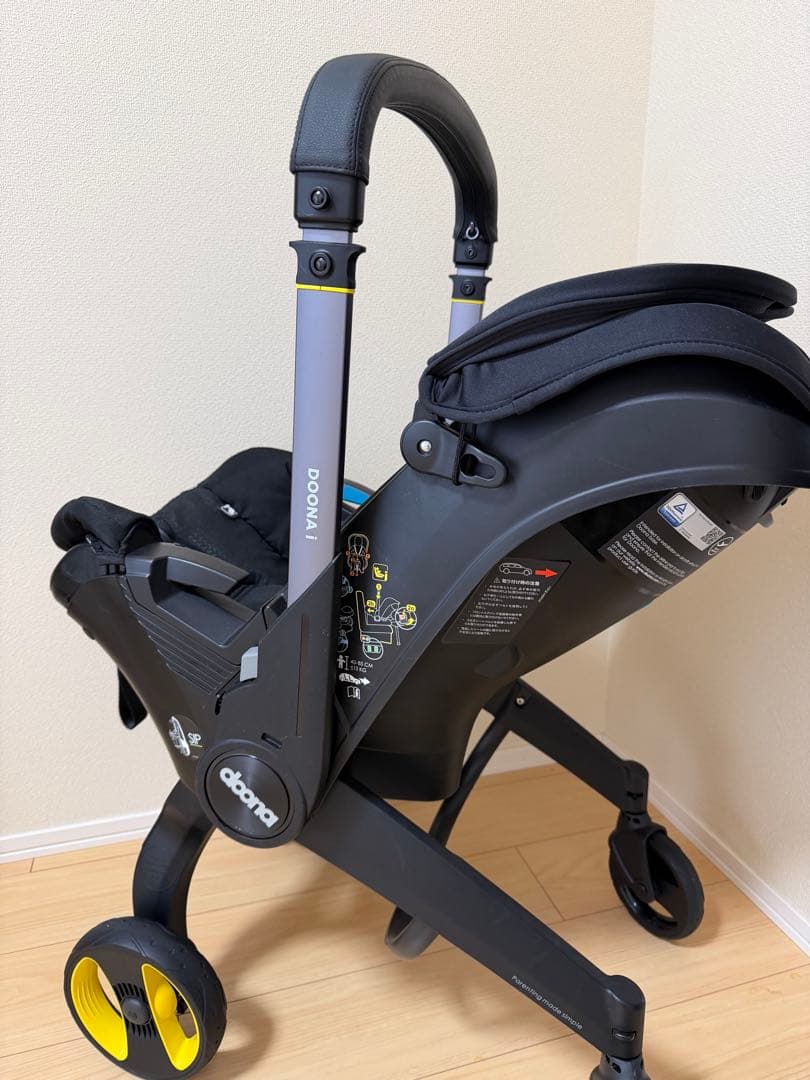 【美品】Doona i ドゥーナ　ベビーカー
