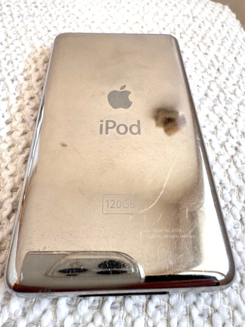 Apple iPod classic 120GB ブラック MB565J/A