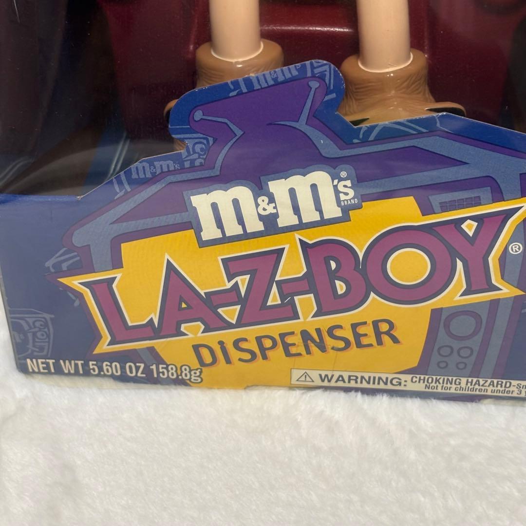 m&m's ディスペンサー　イエロー　LA-Z-BOYソファーエムアンドエムズ