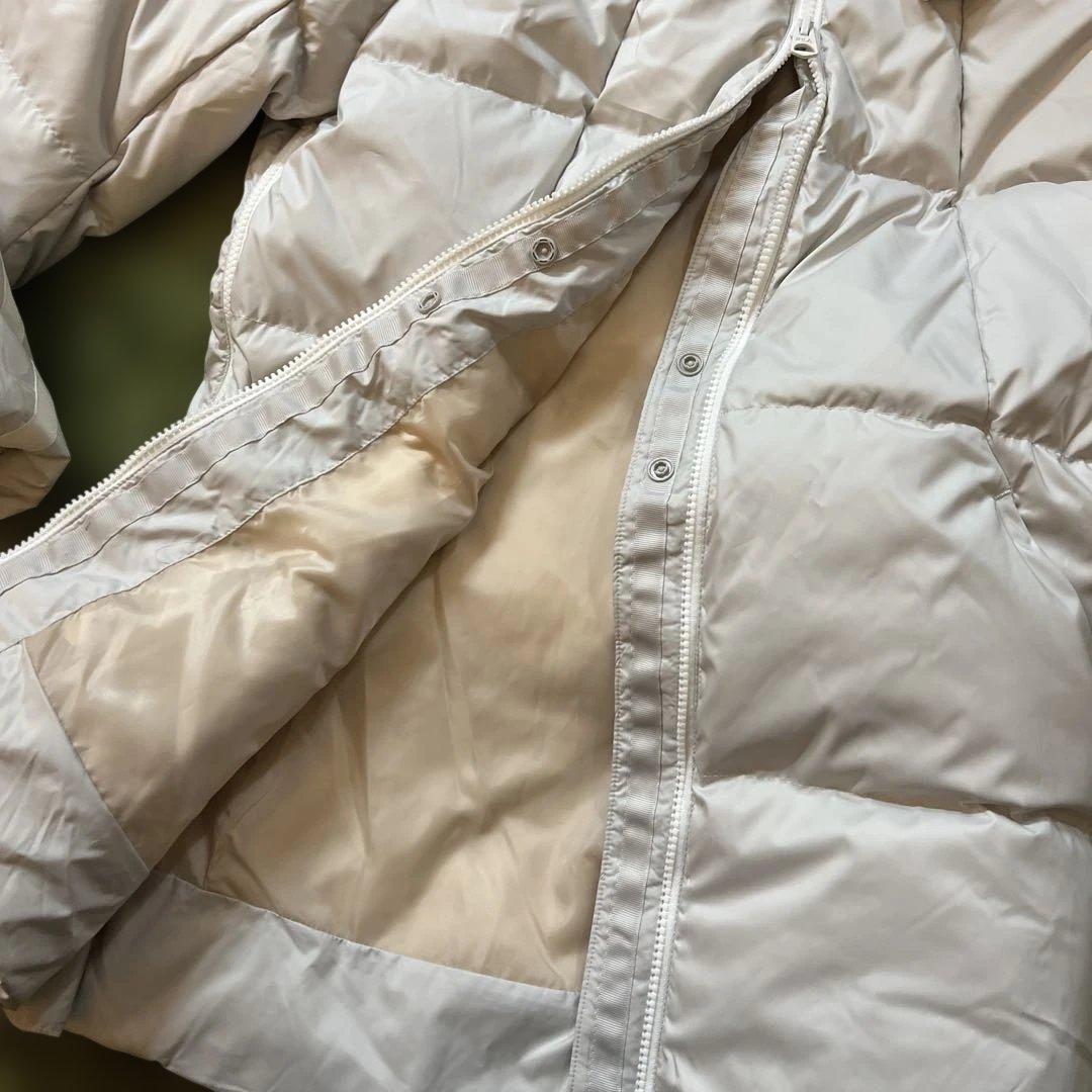 新品Ｌサイズ　フィラゴルフレディース撥水加工フード付き高級ダウンジャケット
