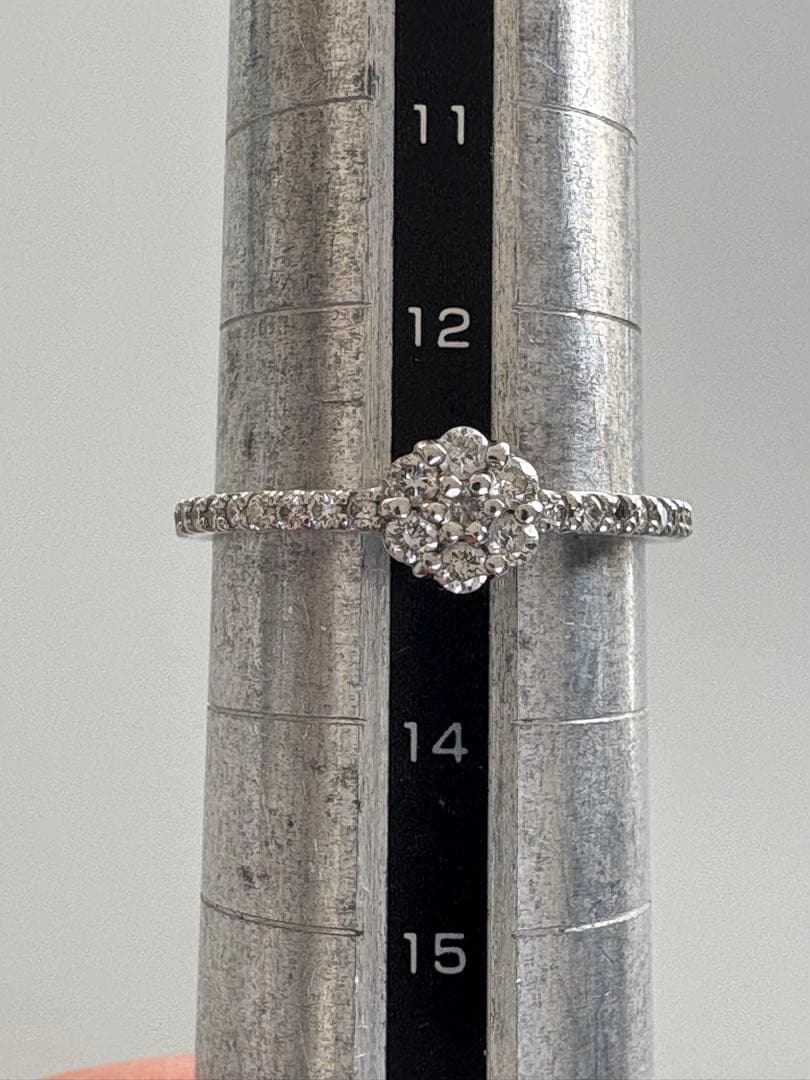 プラチナ900✨ダイヤフラワーモチーフ/エタニティリング❣️