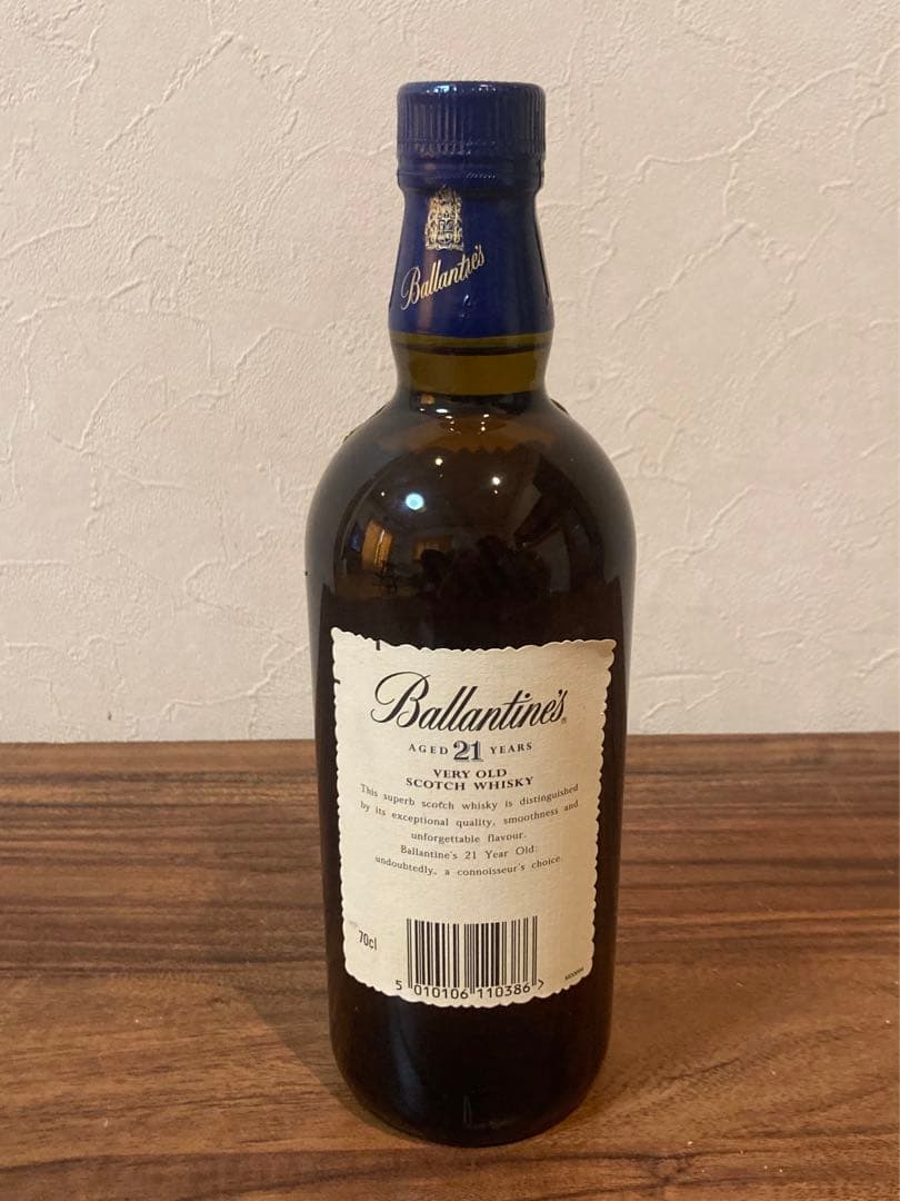 ウイスキー Ballantine's Aged 21 Years 700ml