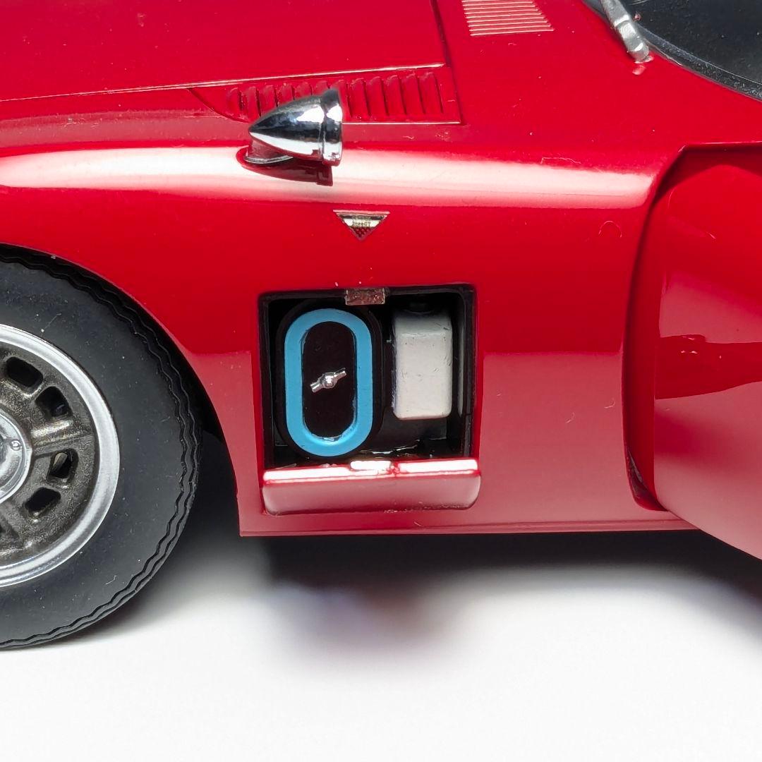 オートアート 1/18 トヨタ2000GT レッド