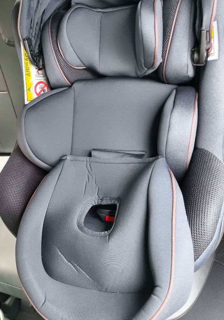 【70%off新品】車用チャイルドシート