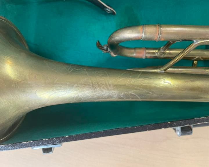 NIKKAN TOKYO トランペット