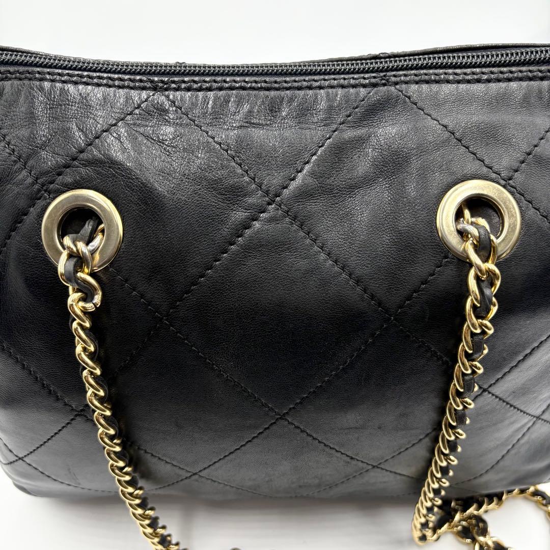 希少✨プラダ チェーンショルダーバッグ 三角ロゴ キルティング ラムレザー