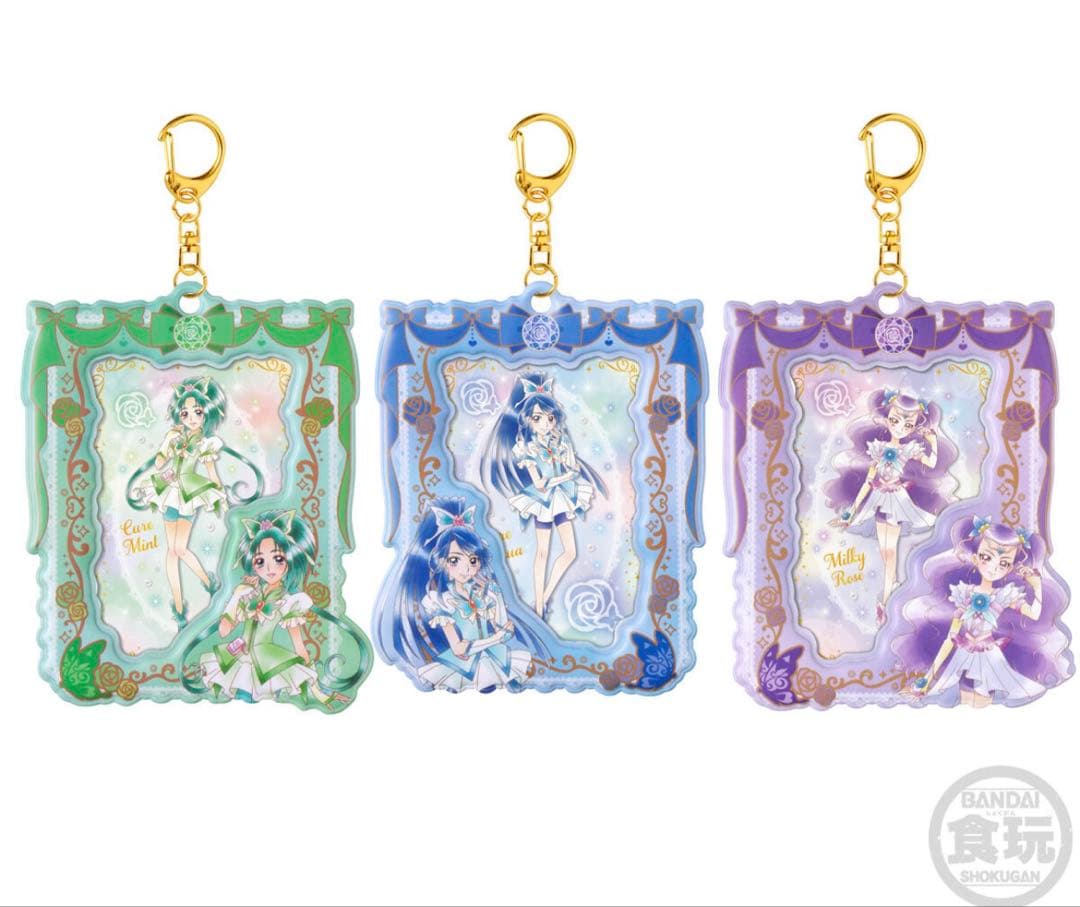 プリキュア カードホルダー 1カートン 12個入（1箱）✖️8箱 合計96個入り